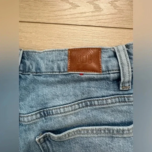 BDG Women's Blue Shorts Size 26 - Picture 3 of 5